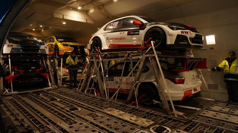 Lada Vesta WTCC научилась летать 04 Lada Vesta WTCC научилась летать 04